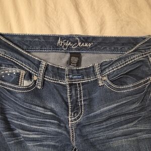 Women’s Dark Blue Stretch Jeans